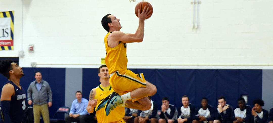 Men&rsquo;s Basketball Team Goes 3-1 to Finish the Month