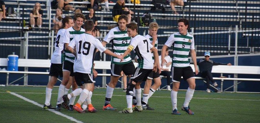 Mighty Oaks Top Cazenovia College