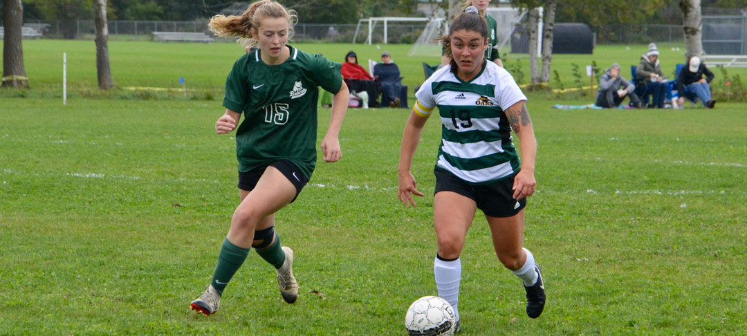 Women's Soccer Team Win the Barkeater Cup